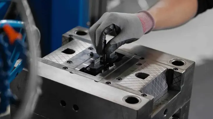 Overmolding and insert molding solutions at Layana.